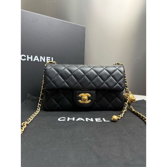 Chanel Women Pre-Loved Bag Very Good Condition